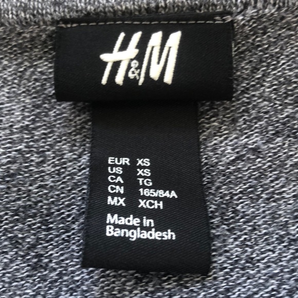 H&M Sweater - Picture 2 of 4